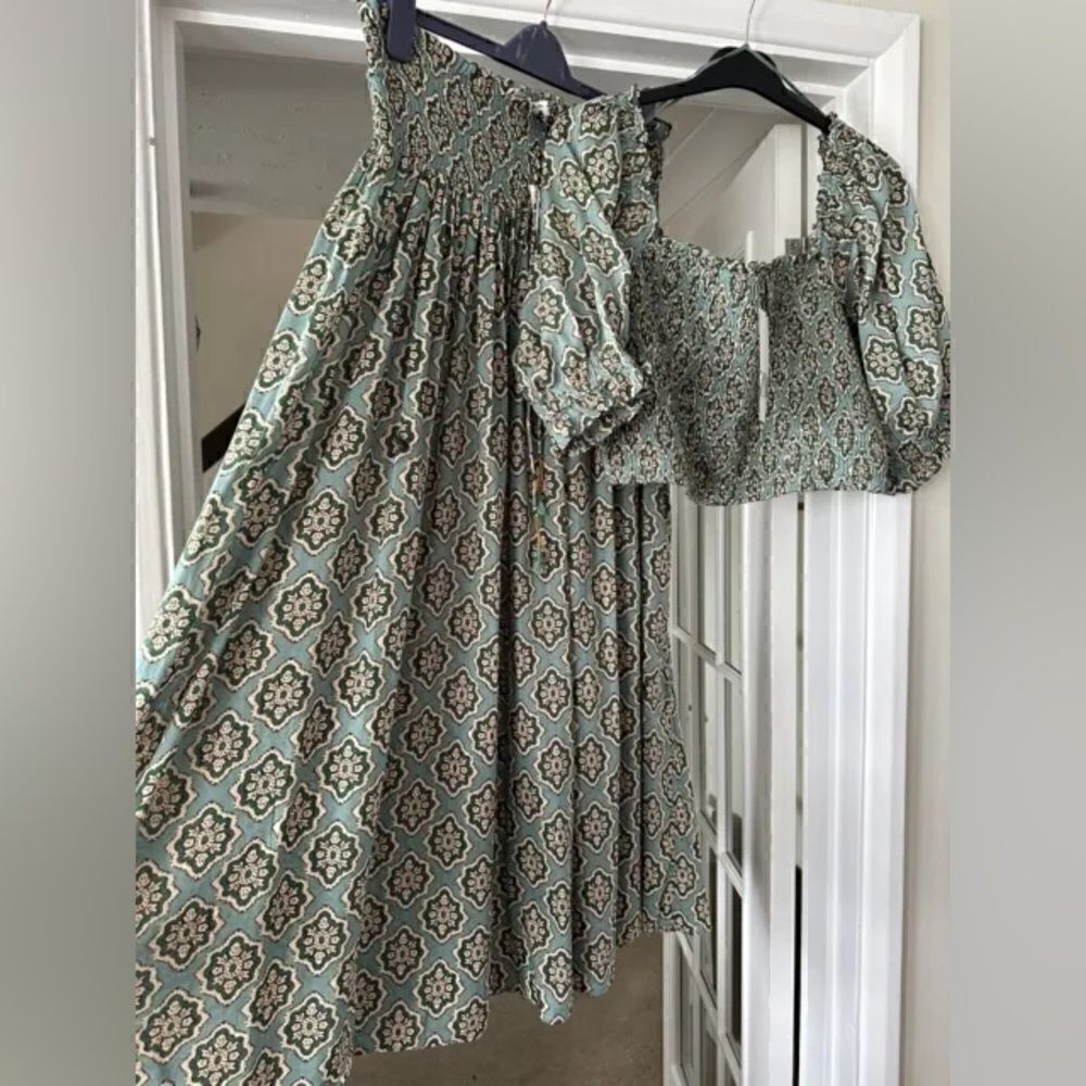 ZARA BOHO SMOCKED LONG PRINTED SKIRT